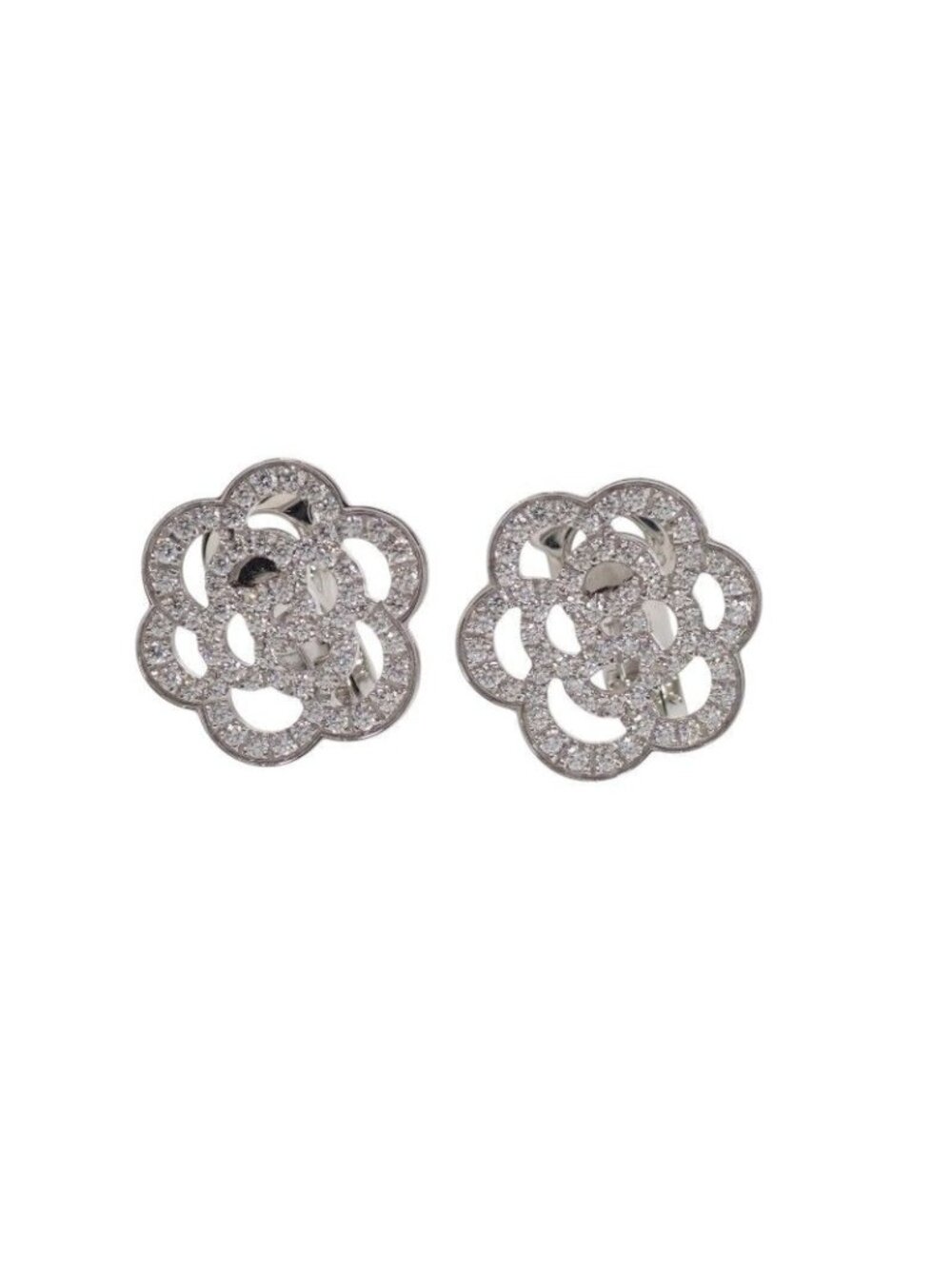 Chanel Camellia Collection Earrings Gold 18K Diamond To Your Ears
